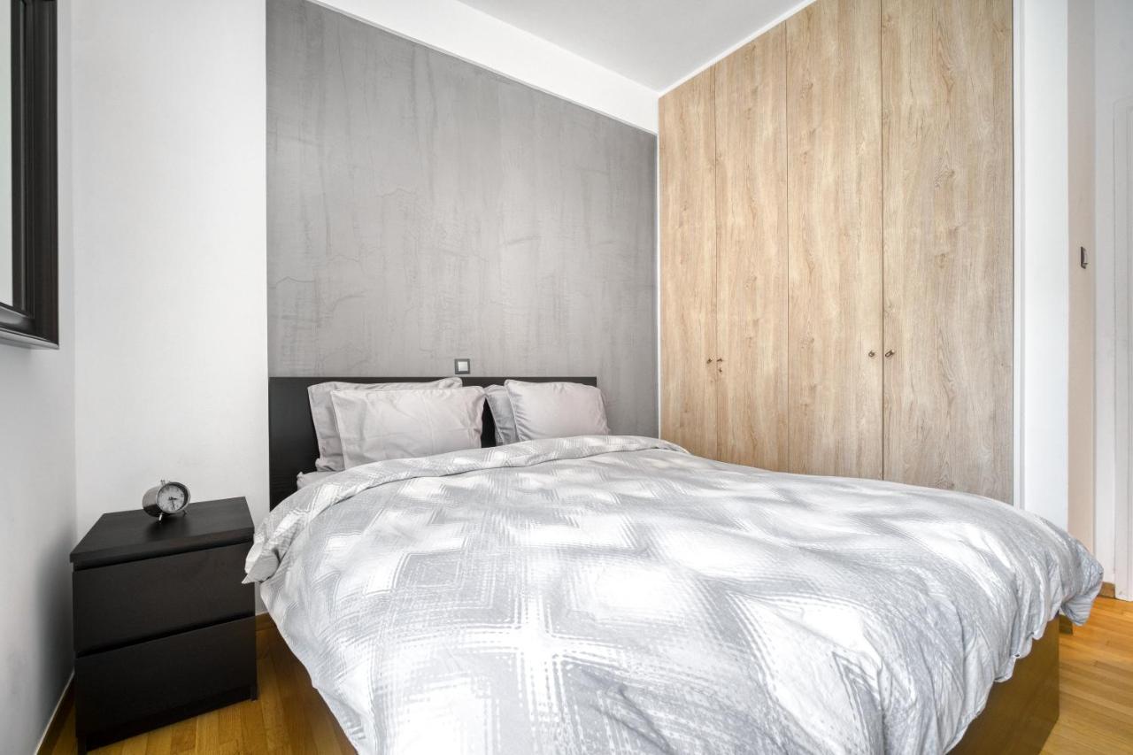 Delightful Stylish Two Bedroom Condo In Hip Area Of Central Athens Exterior photo
